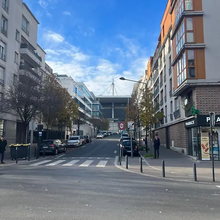 Pres Du Stade De France + Parking Gratuit Saint-Denis (Seine-Saint-Denis)